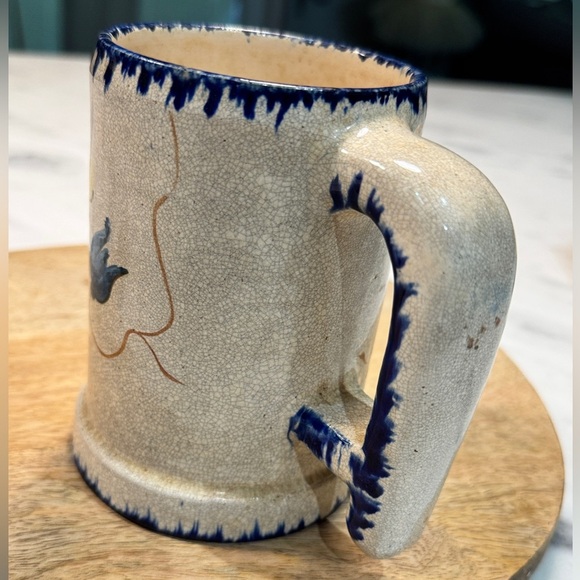 Hand Crafted Pottery from Brazil. Set of 4 Mug and 3 Wall pieces. - Picture 5 of 6